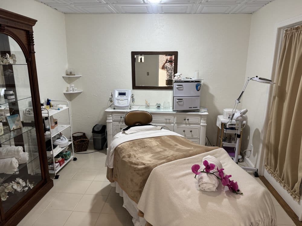 Timeless Glow Studio