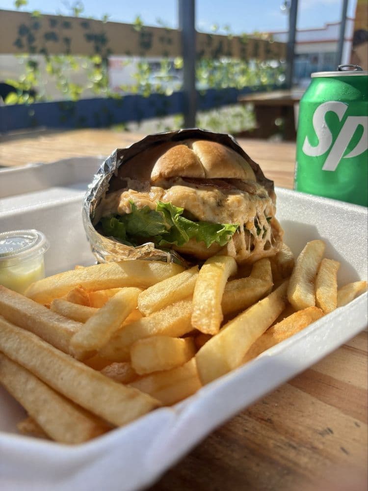 Cali Burger