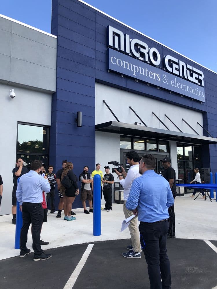 Micro Center