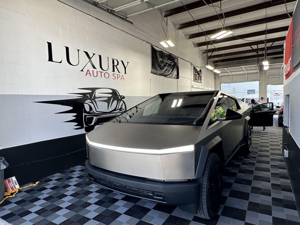 Luxury Auto Spa