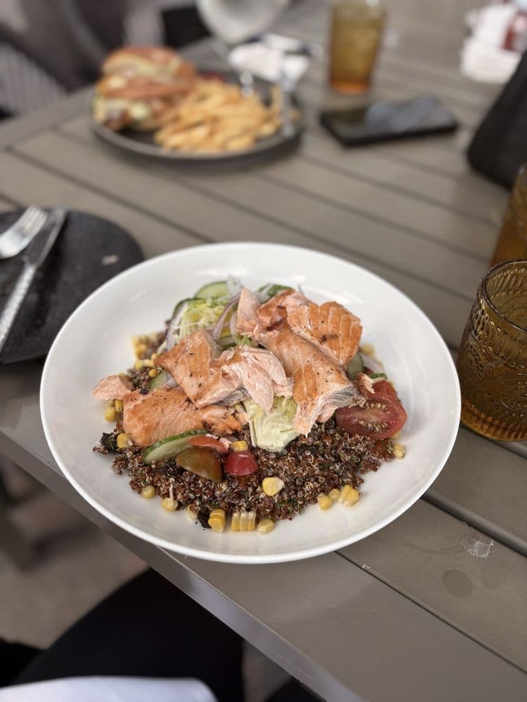 Gold Coast Kitchen + Cocktails