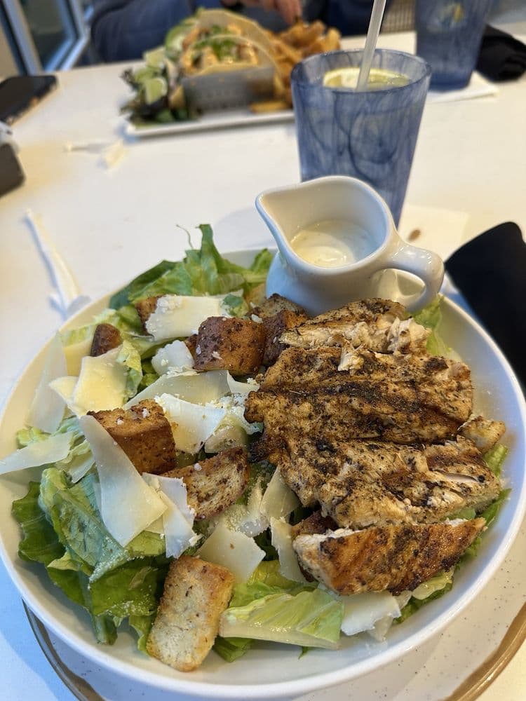 Coast Kitchen & Bar
