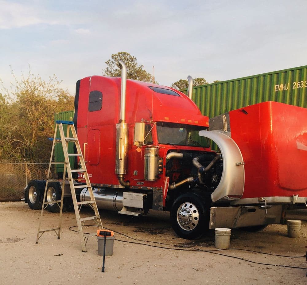 Semi Trucks Wash and Detail
