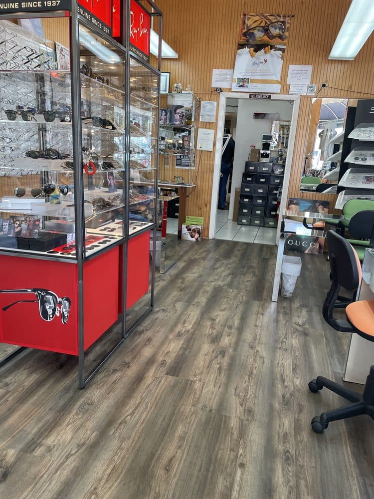 Eyeglass Emporium