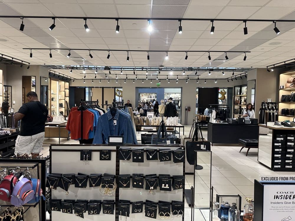 Coach Outlet