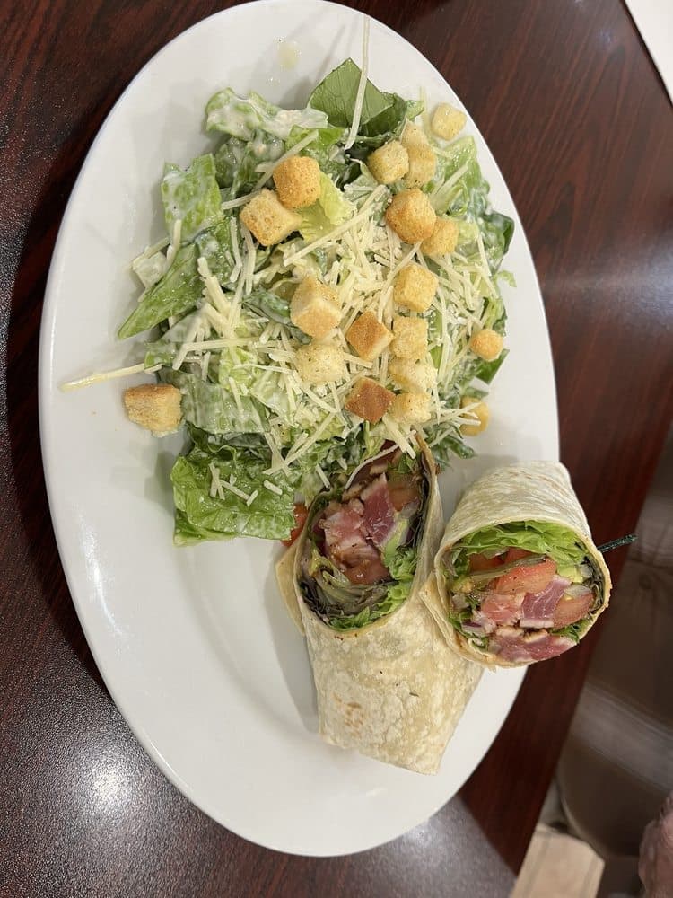 Deerwood Bistro