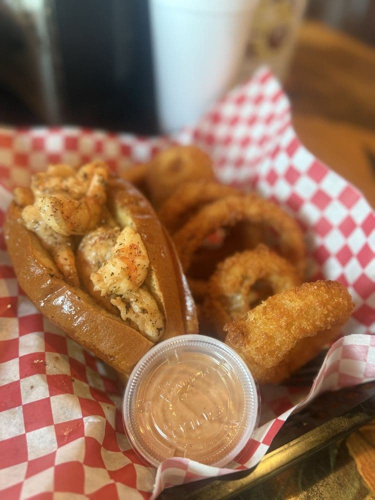 DJs Clam Shack
