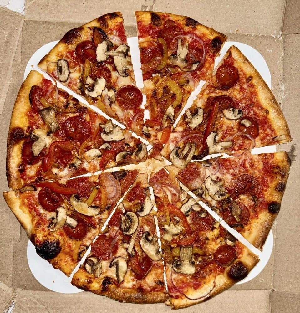 Pzza&