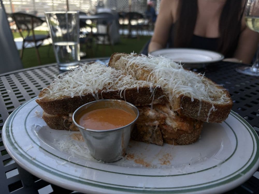 Giancarlo's