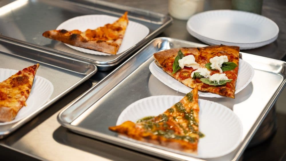 Golden Lizzard Pizza