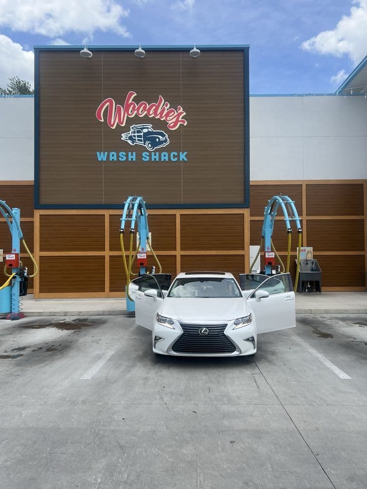 Woodie's Wash Shack - N Dale Mabry