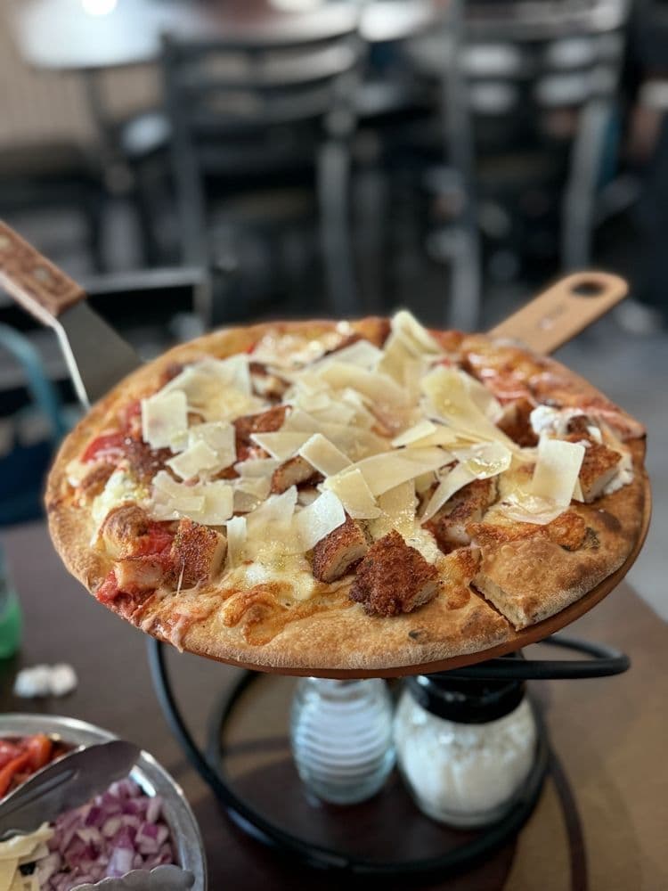 Amantia Wood Fire Pizzaria