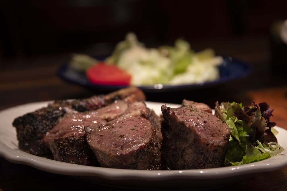 Iavarone's Steakhouse & Italian Grill