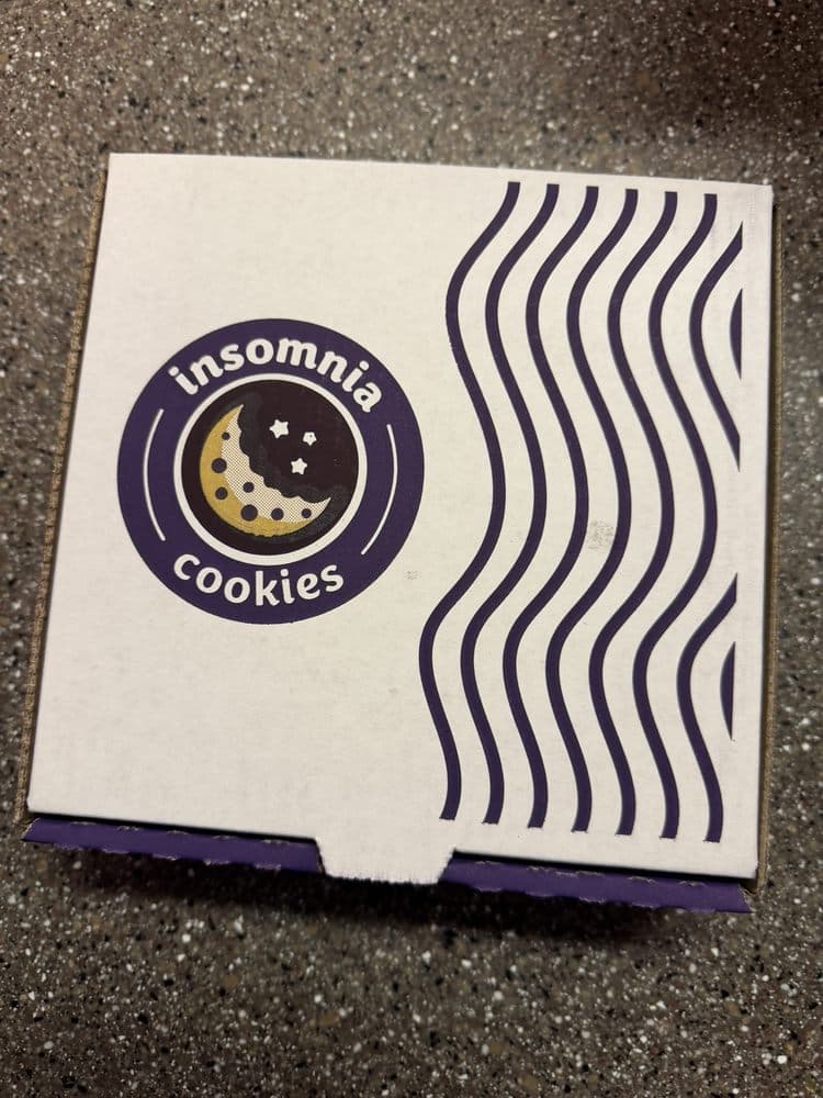 Insomnia Cookies