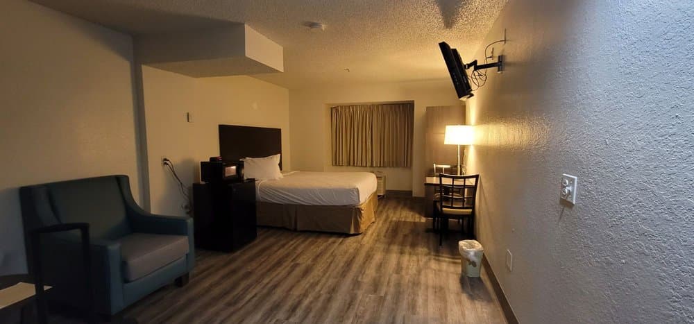 The Floridian Hotel & Suites