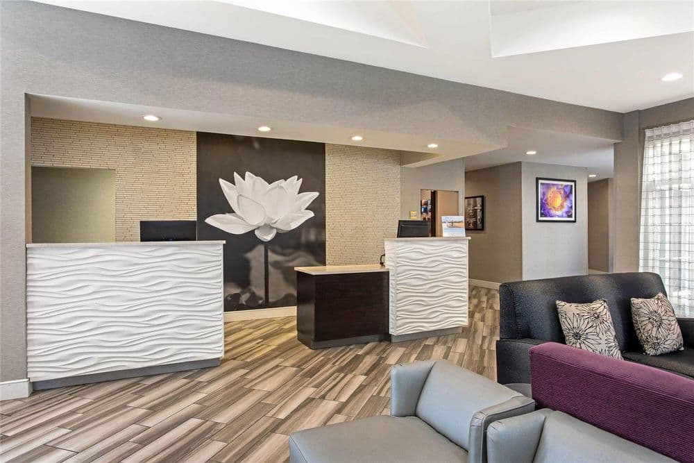 La Quinta by Wyndham Orlando Airport