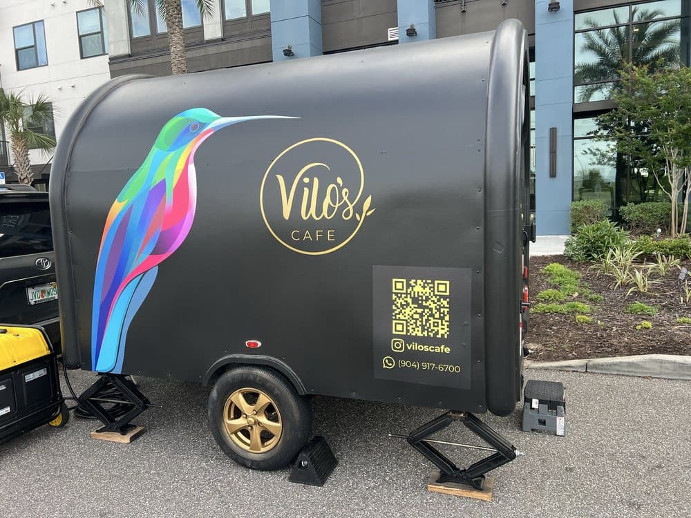 Vilo's Cafe