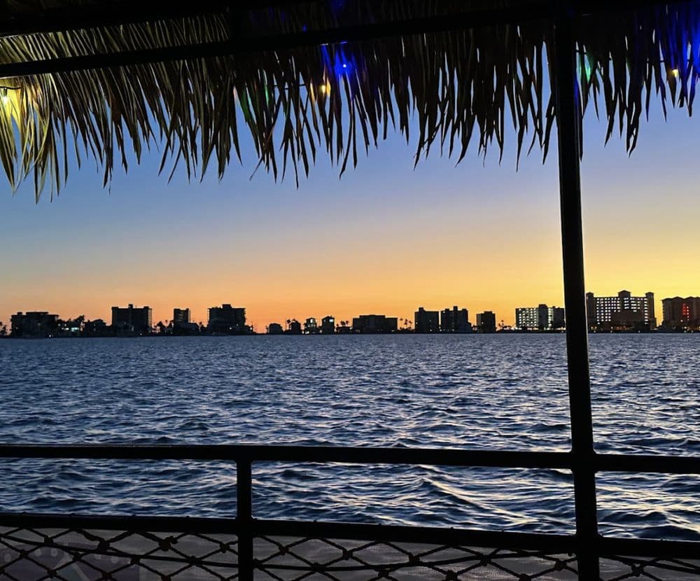 Tiki Pub
