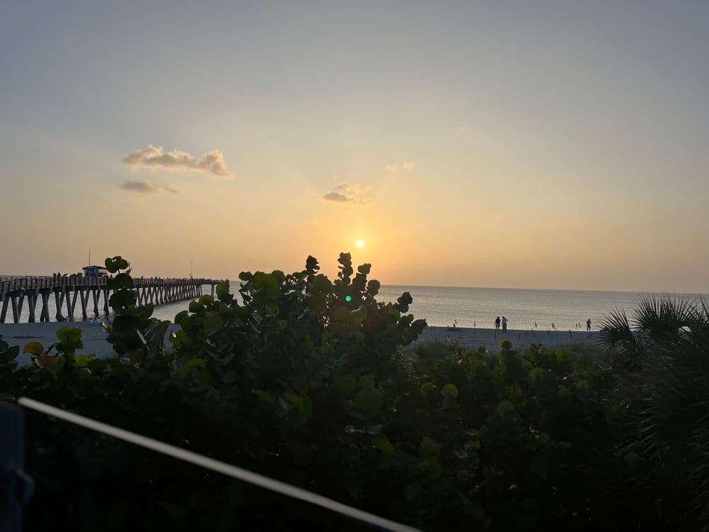 SunWise Airport Transportation & Car Service