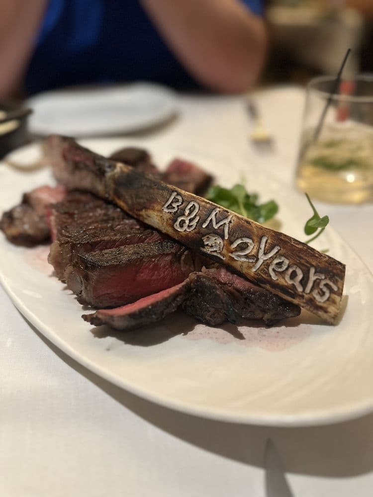 Council Oak Steaks & Seafood