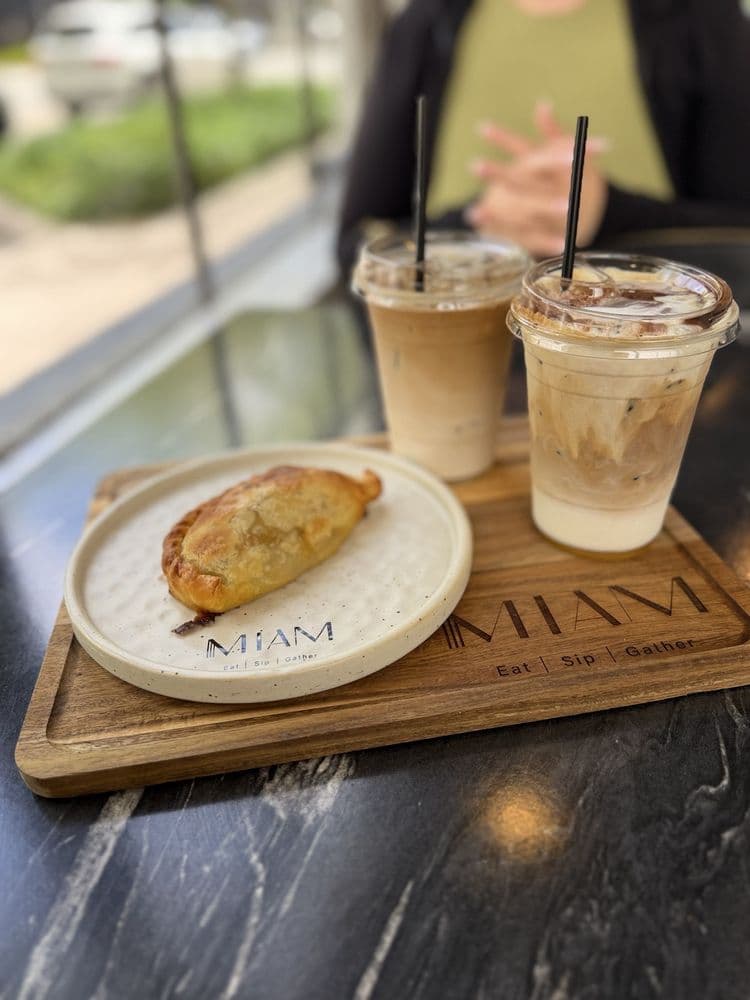 Miam Cafe