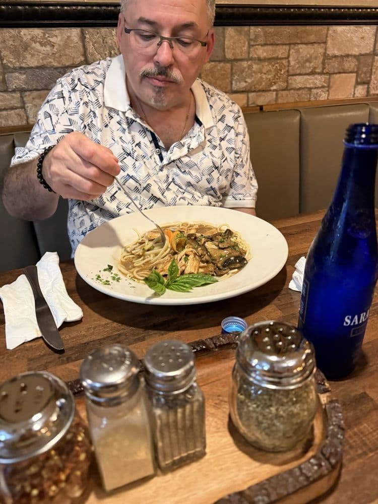 Proccolino's Ristorante & Pizzeria