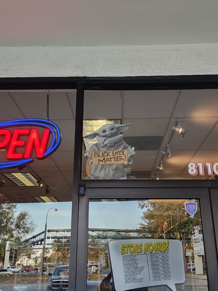 Mike's Comics & Collectibles