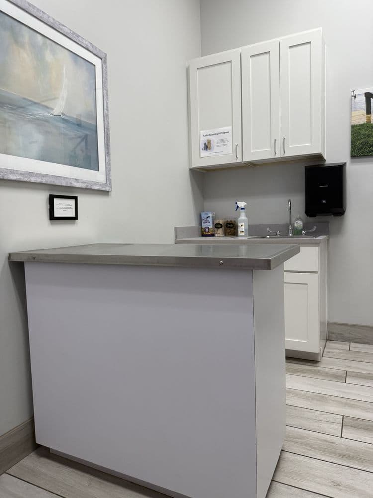 Birch Island Veterinary Center
