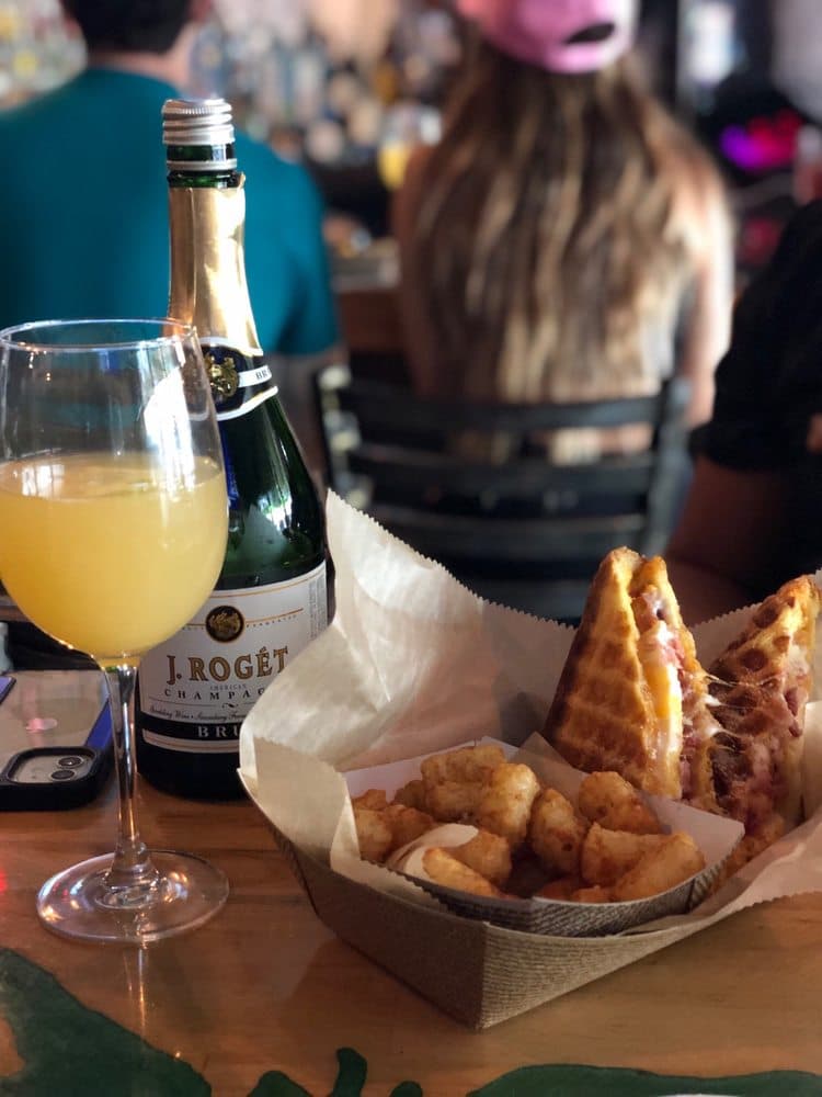 DownTown PourHouse