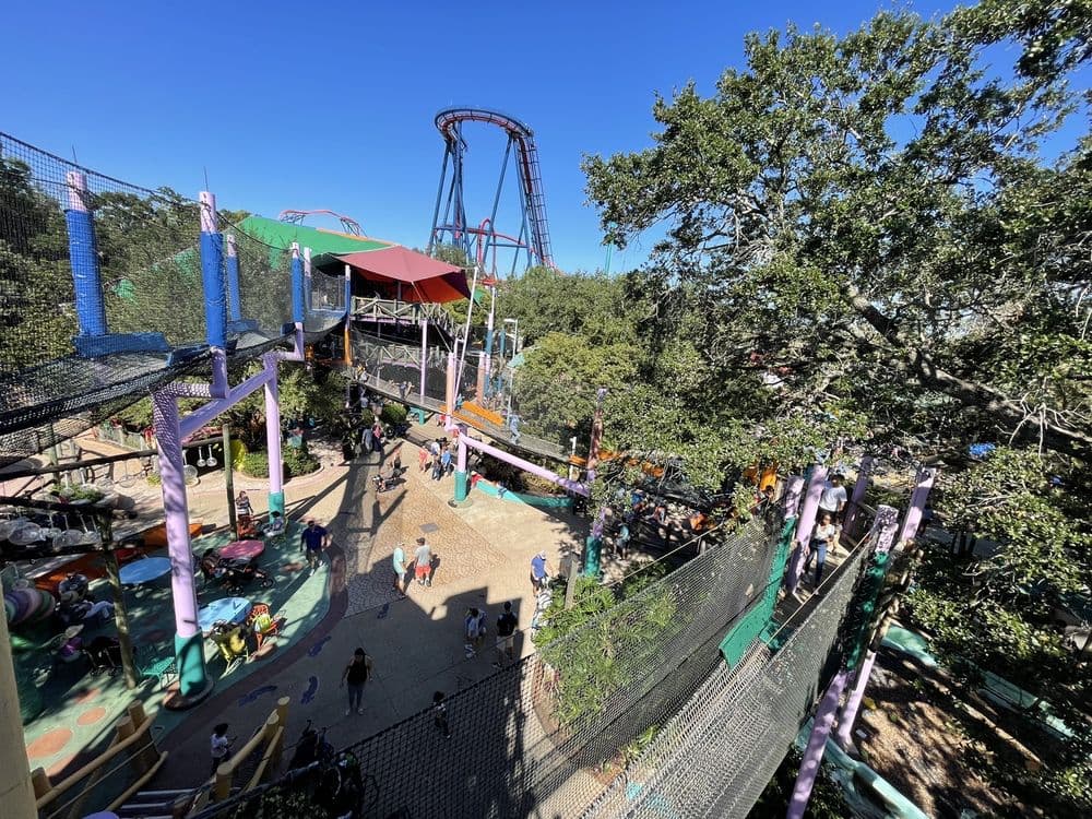 Elmo's Treehouse Trek