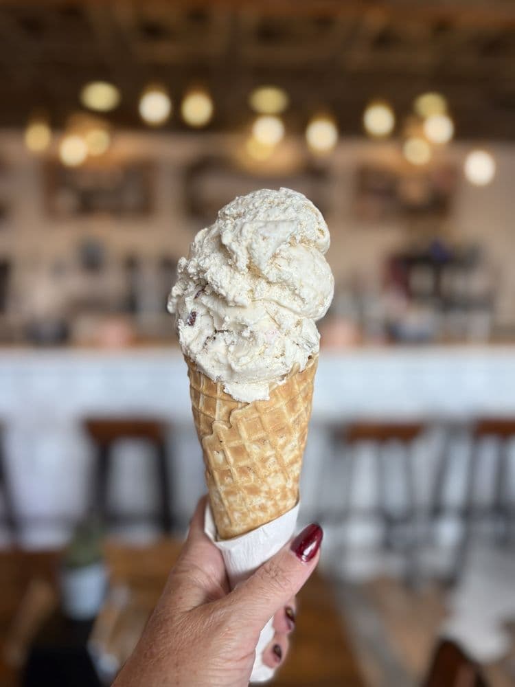 Foxtail Coffee & Kelly’s Ice Cream