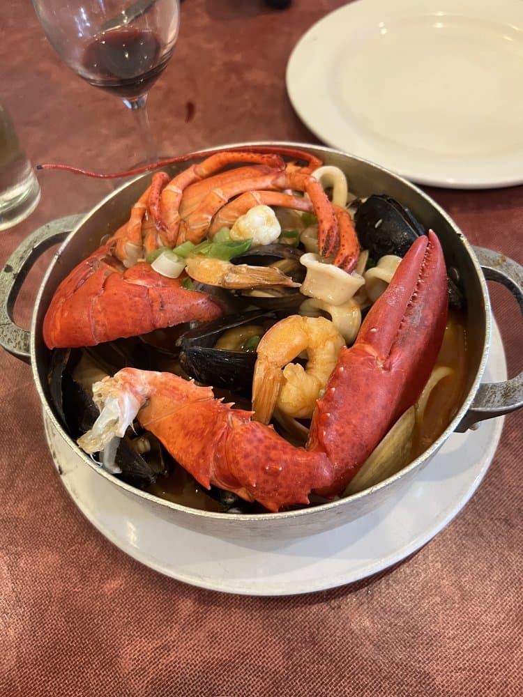 Fernando's Dockside Grille
