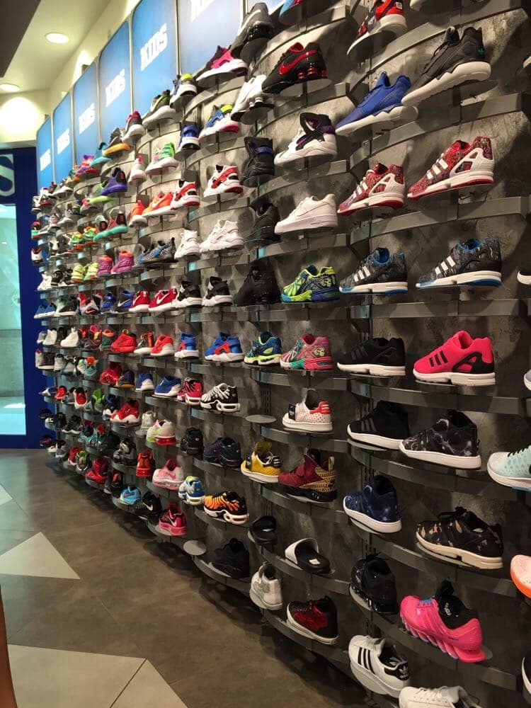 Champs Sports