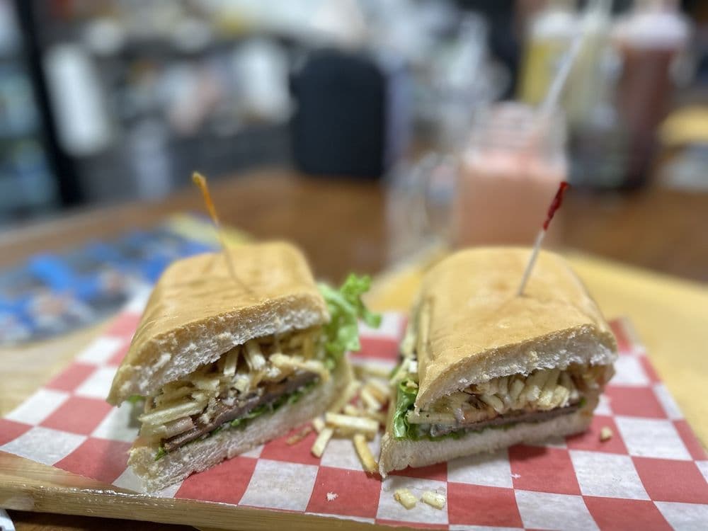 La Esquina del Pan con Bistec 2
