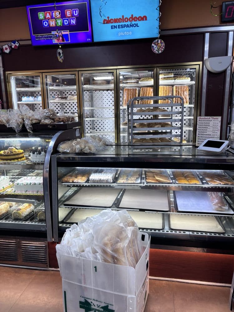 La Sin Rival Bakery