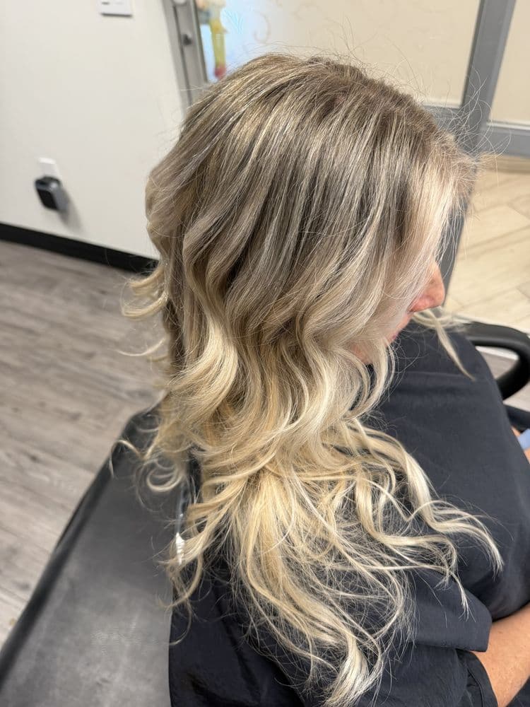 Sandy Beachy Hair Co
