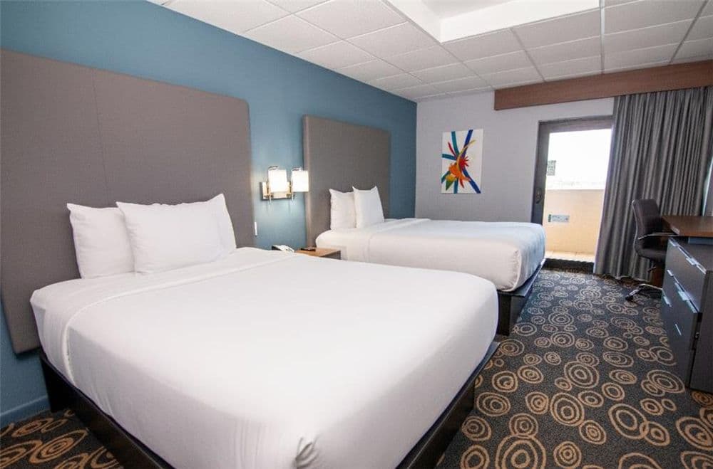 Regency Miami Airport by Sonesta