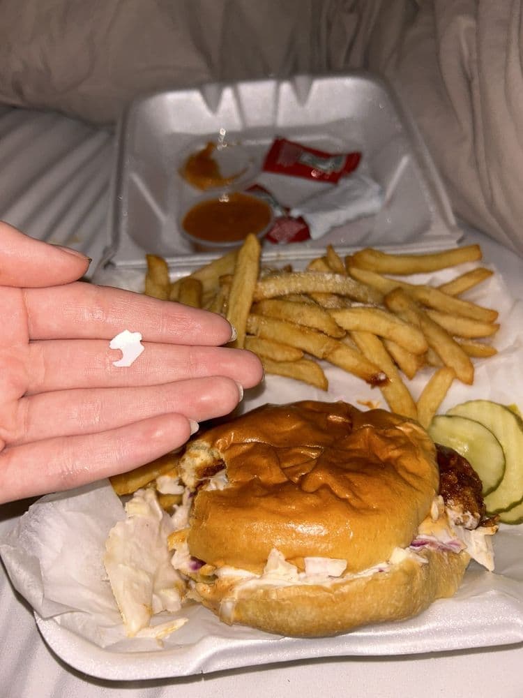 Jaws Hot Chicken & Seafood - Palm Beach