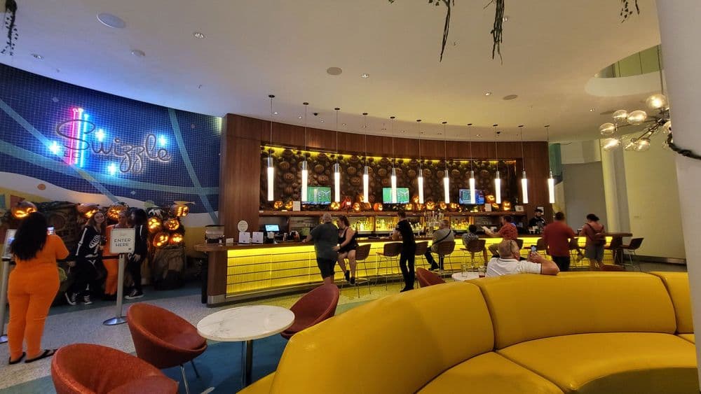 Swizzle Lounge
