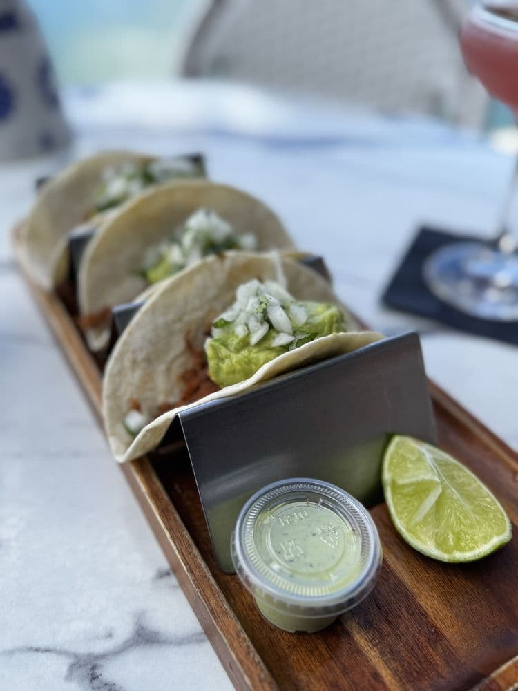 Lola Bar Miami
