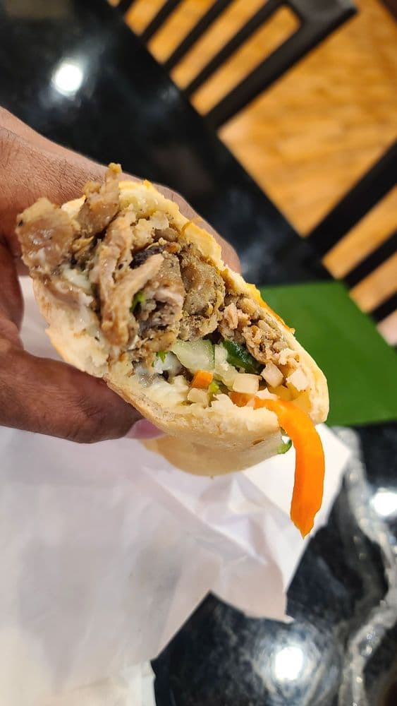 Paris Banh Mi - Tallahassee