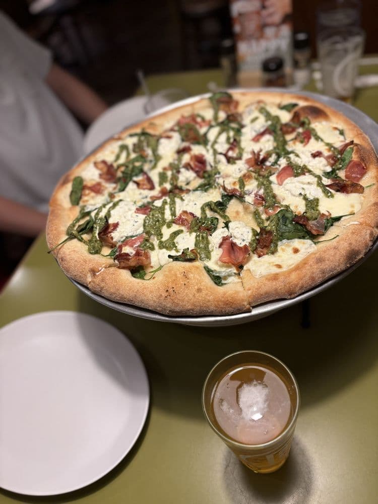 Flippers Pizza