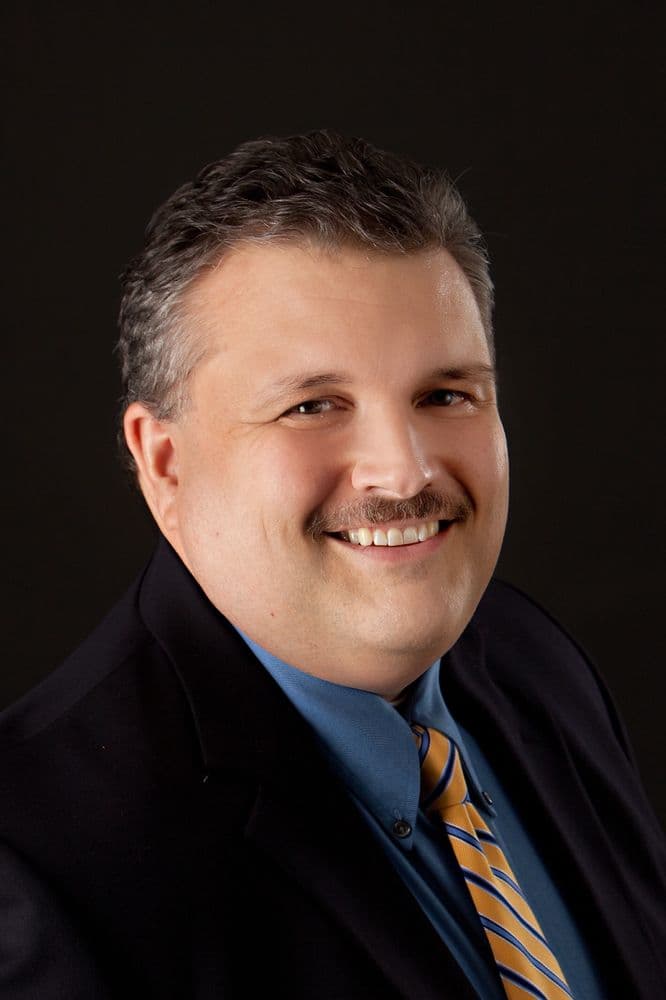 Steven C Laubach، OD