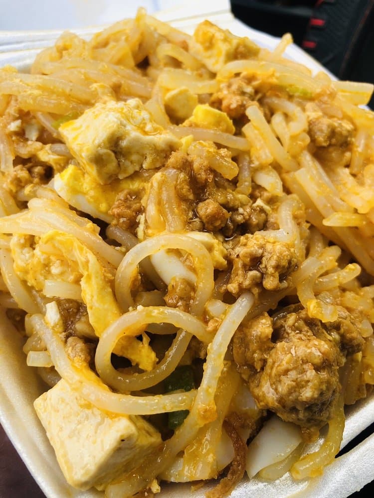 Deguzman Oriental Food Mart 3