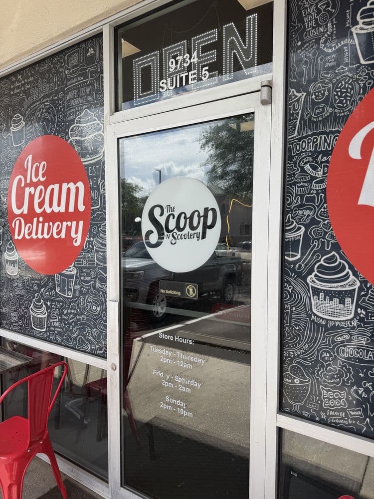 The Scoop N Scootery