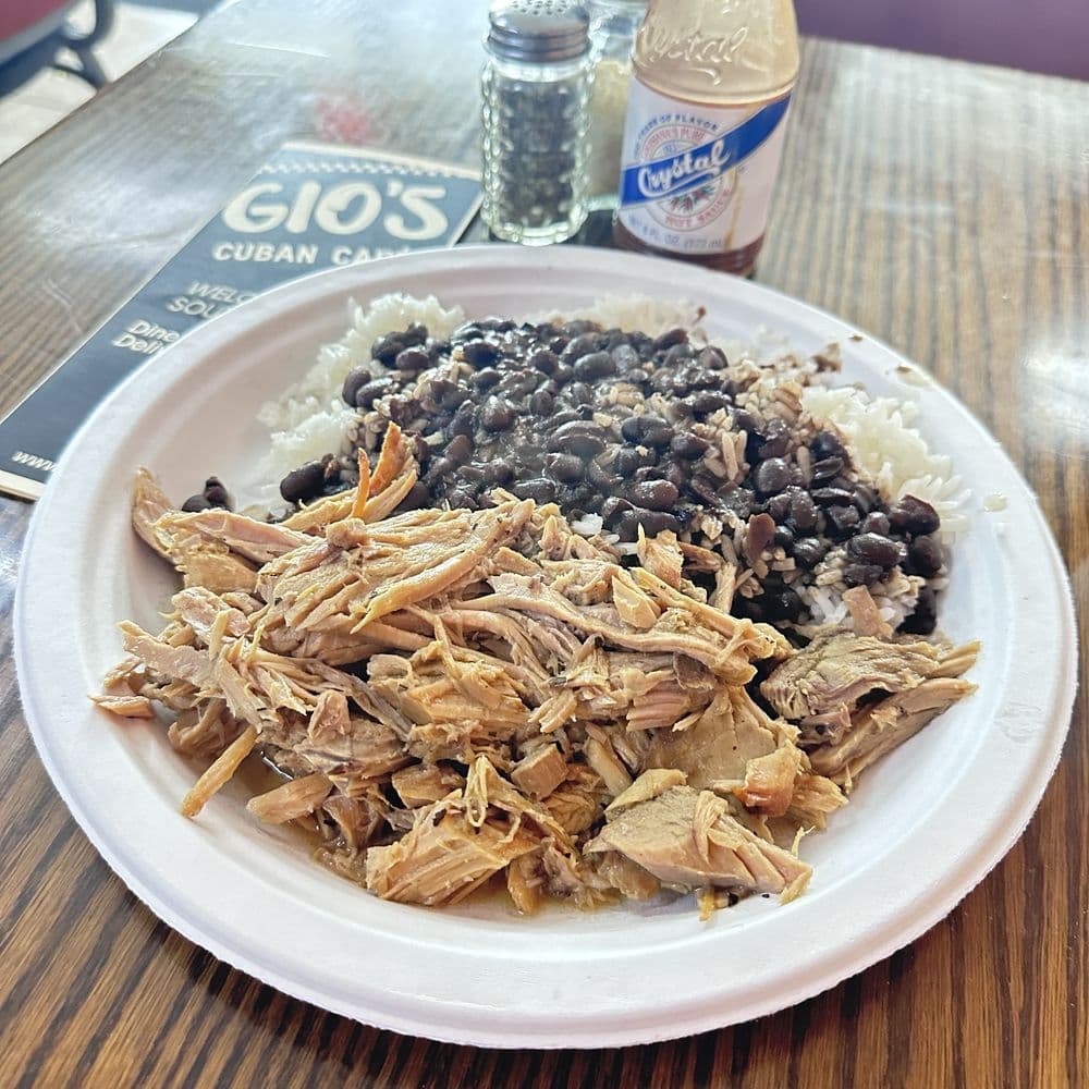 Gio's Cuban Cafe