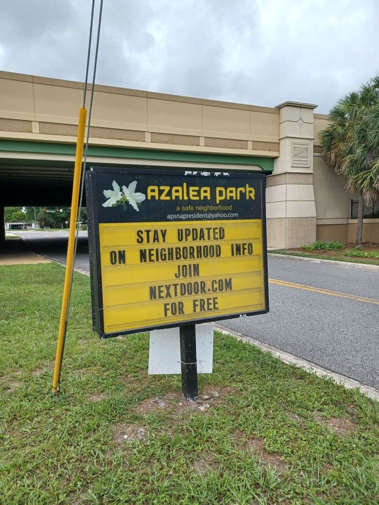 Azalea Park