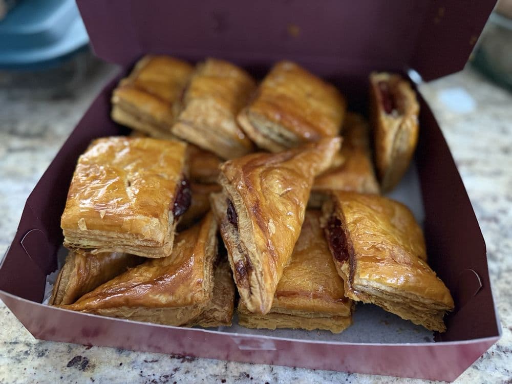La Suiza Bakery