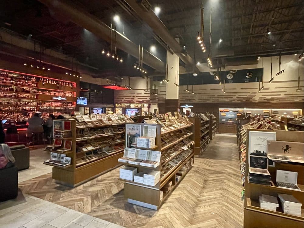 Corona Cigar Company & J.C. Newman Diamond Crown Lounge