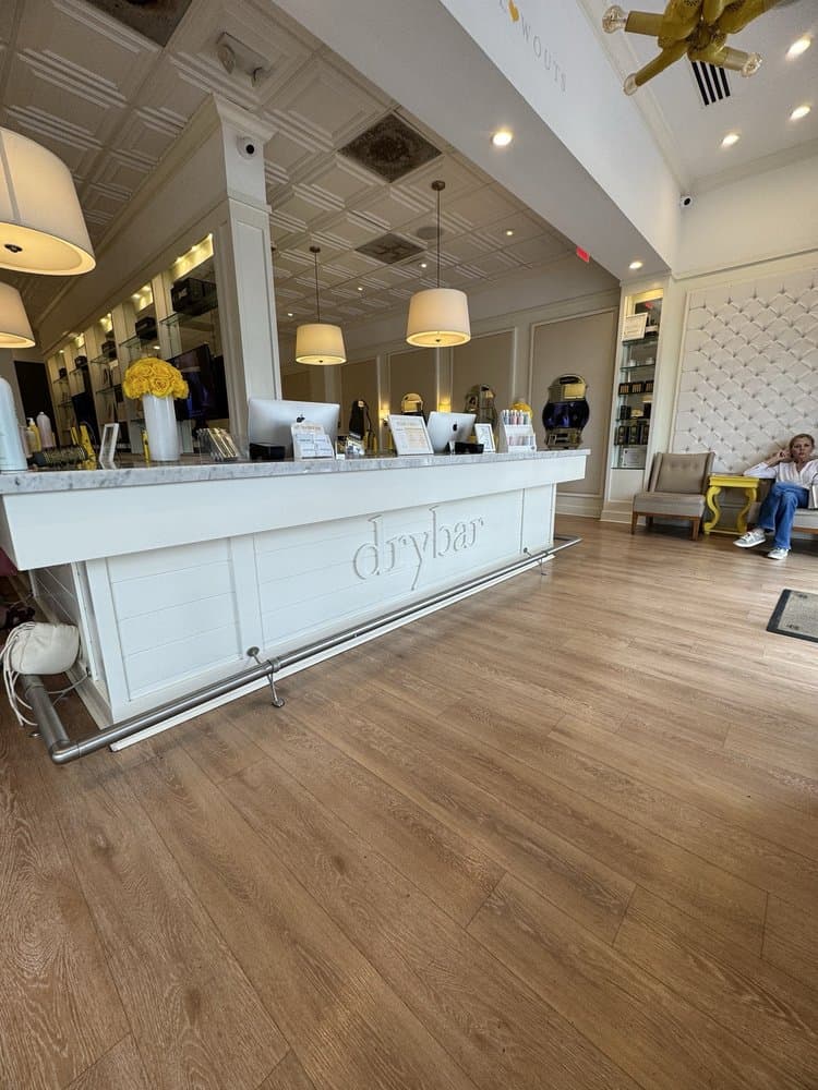 Drybar - Tampa - Soho Collection